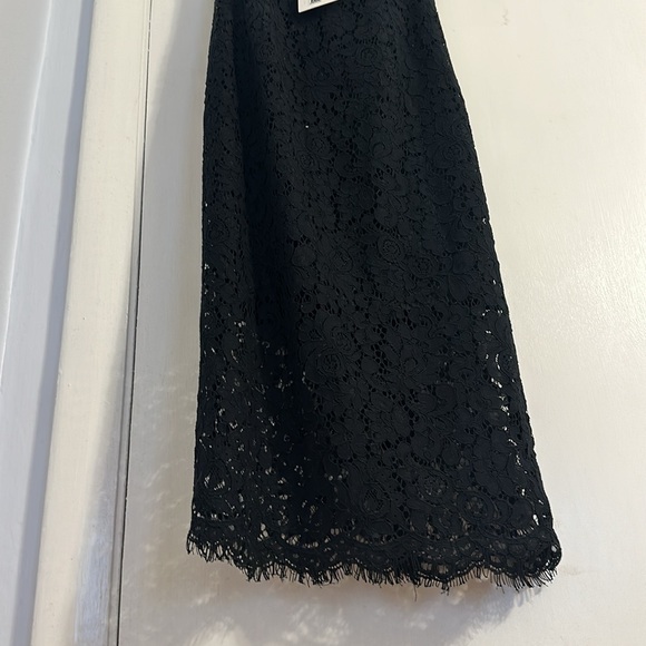 Bardot, Black lace midi dress - Picture 3 of 4